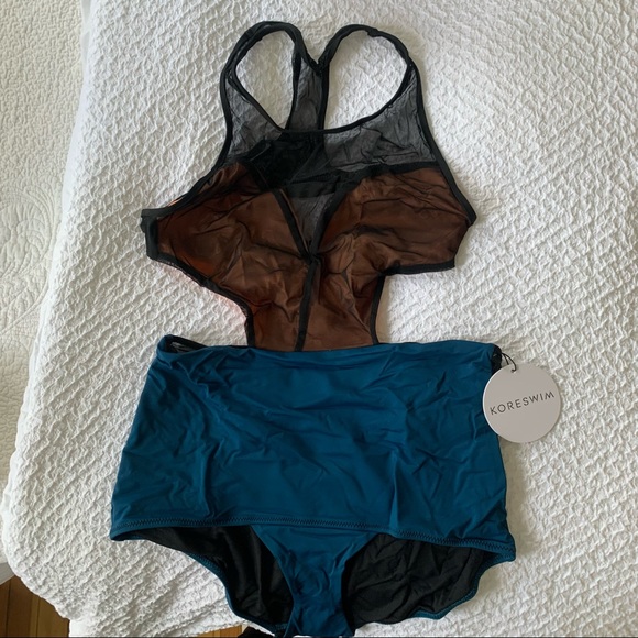 Kore Swim Azalea Maillot in Onyx - Picture 3 of 3